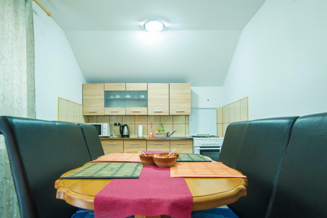 Kolakovic Apartment *